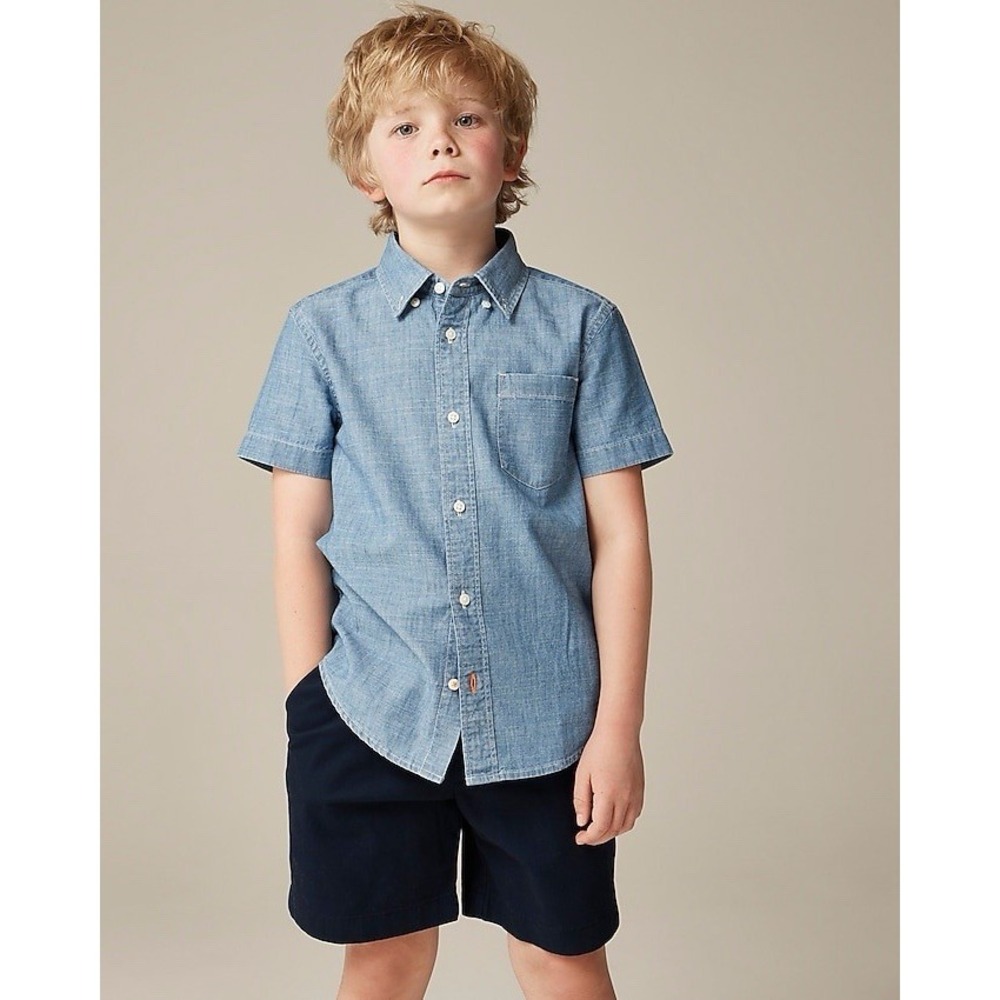 Crewcuts Boys Chambray Short Sleeve Shirt Blue‎ Size 4-5 Button Up With Pocket